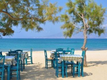 Lunch op het strand - Eilandhoppen op maat