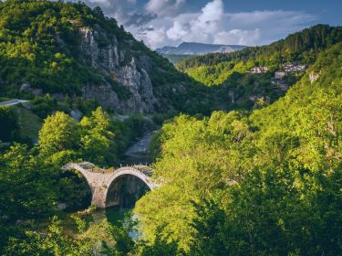Stenen boogbrug, Zagoria - Fly drives in Noord Griekenland